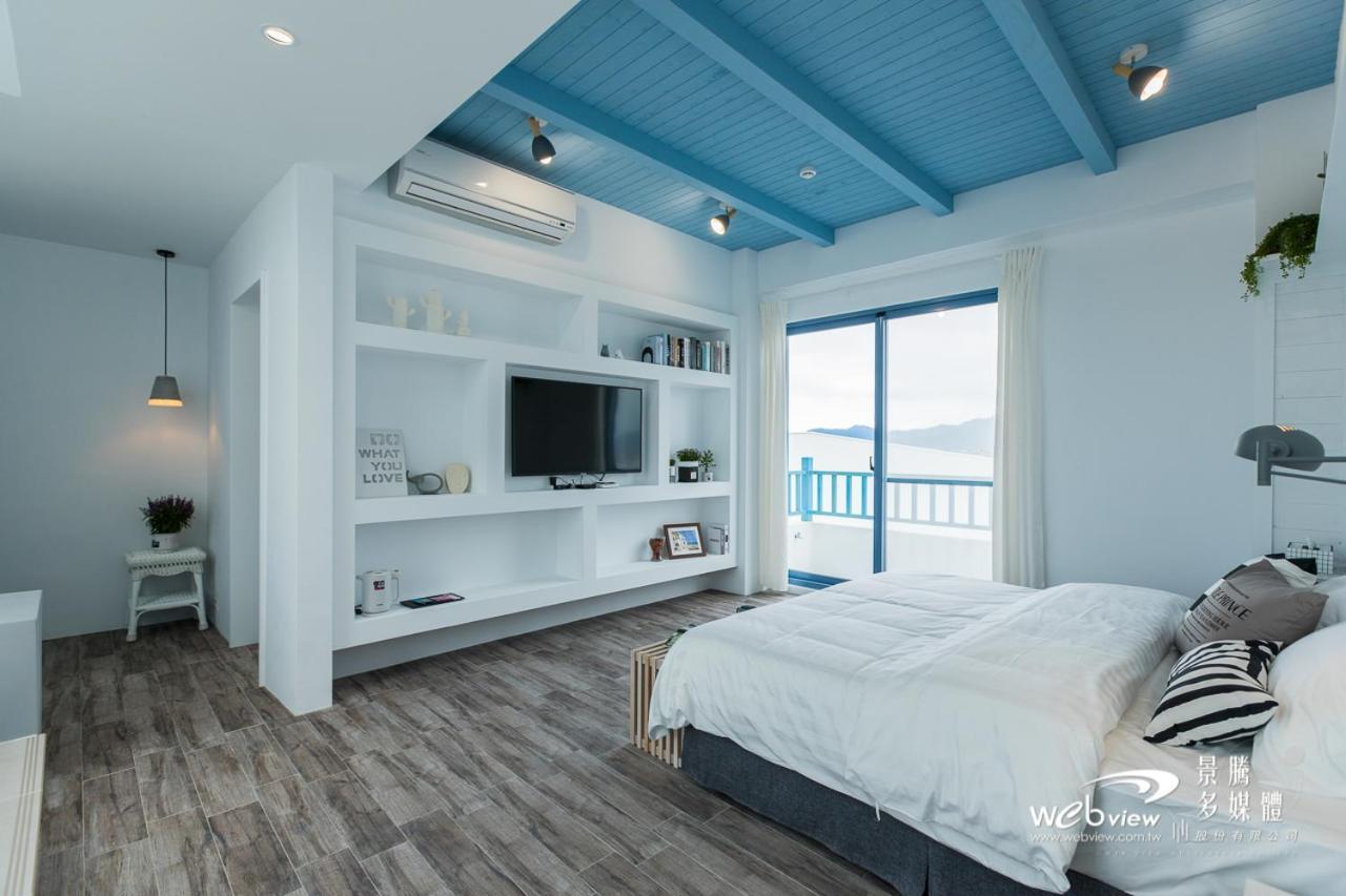 Blue White Apartment Вужие Екстериор снимка
