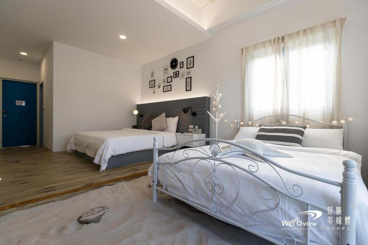 Blue White Apartment Вужие Екстериор снимка