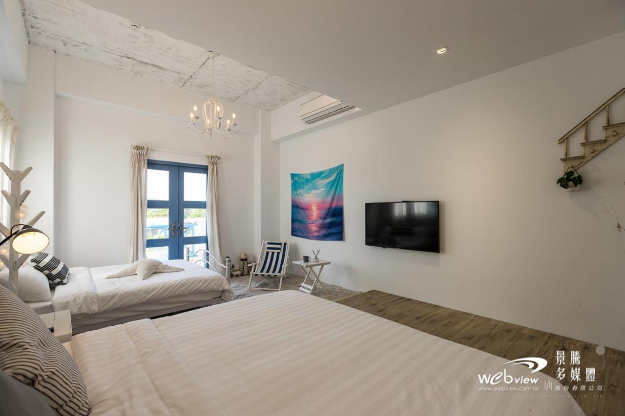 Blue White Apartment Вужие Екстериор снимка