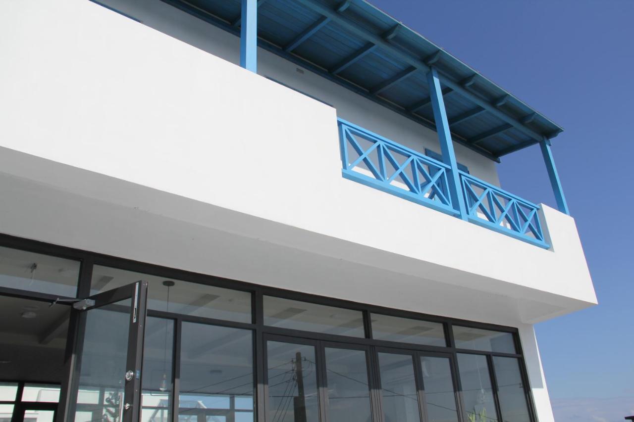 Blue White Apartment Вужие Екстериор снимка