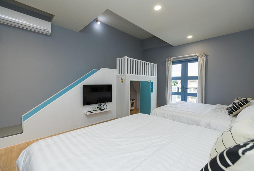 Blue White Apartment Вужие Екстериор снимка