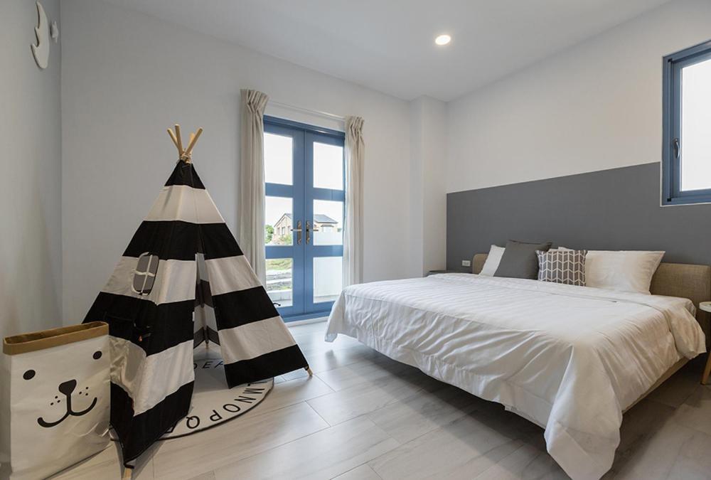 Blue White Apartment Вужие Екстериор снимка
