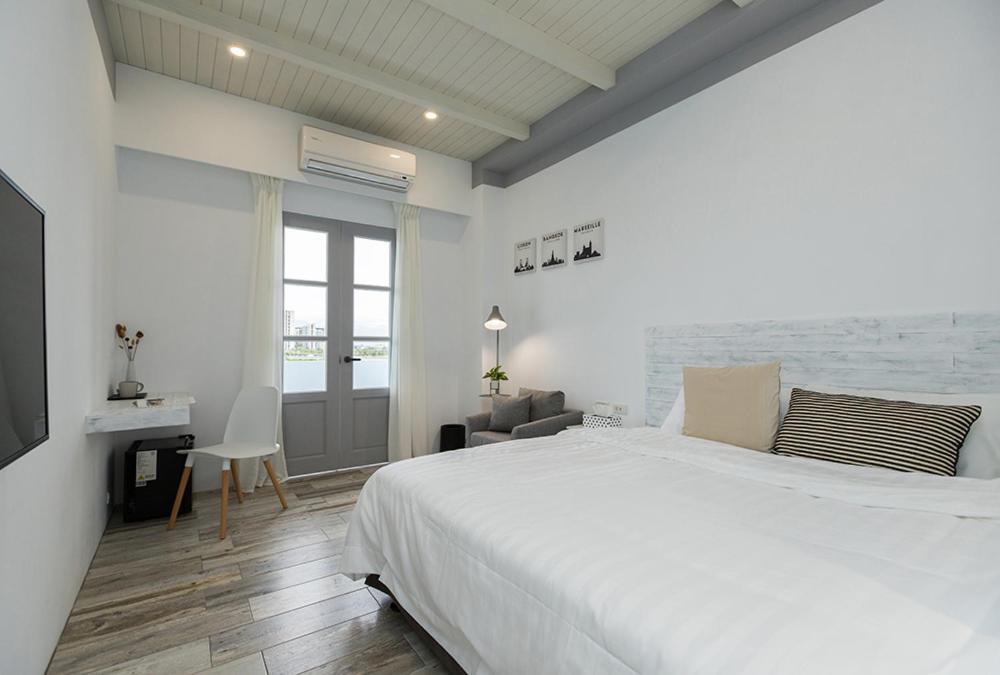 Blue White Apartment Вужие Екстериор снимка